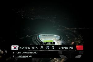 记者评国足：半场被完全碾压，下半场先解决下左后卫和中场问题吧